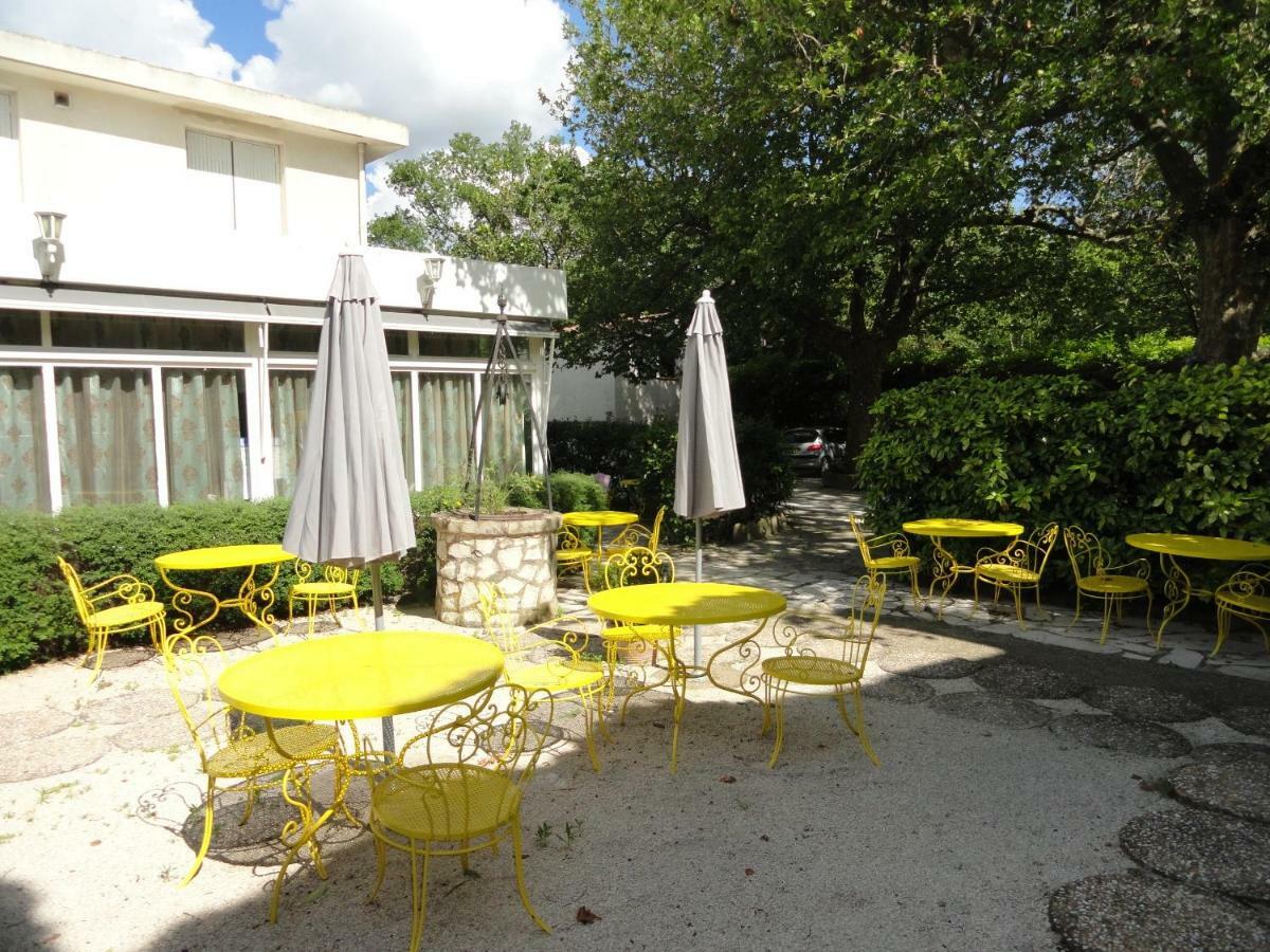 Hotel De L'Ile Avignon Exteriör bild